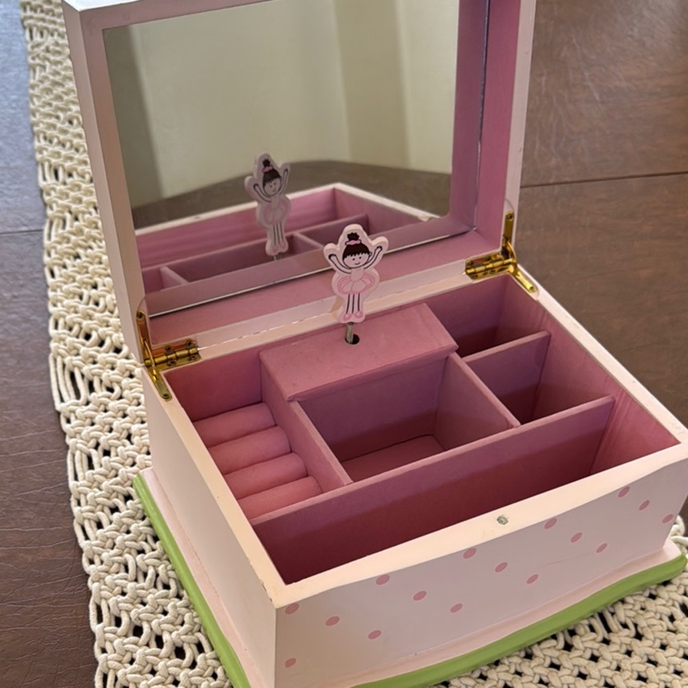 Pink Jewelry Box with Mirror